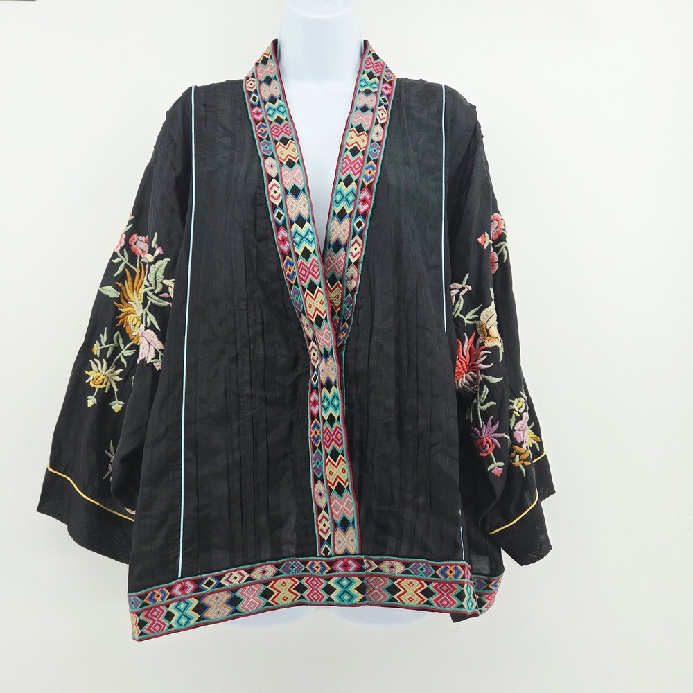 Johnny Was Eno Pintuck Kimono Black Silk Embroidered Floral Medium C42622-7 NWT